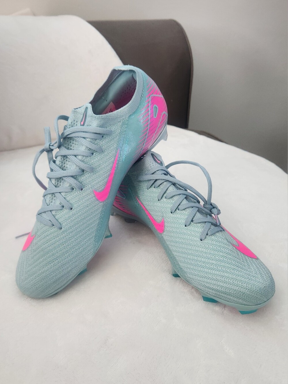 Nike Mercurial Vapor 16 Elite FG Prism Pack Cleats Men 8.5 Women 10